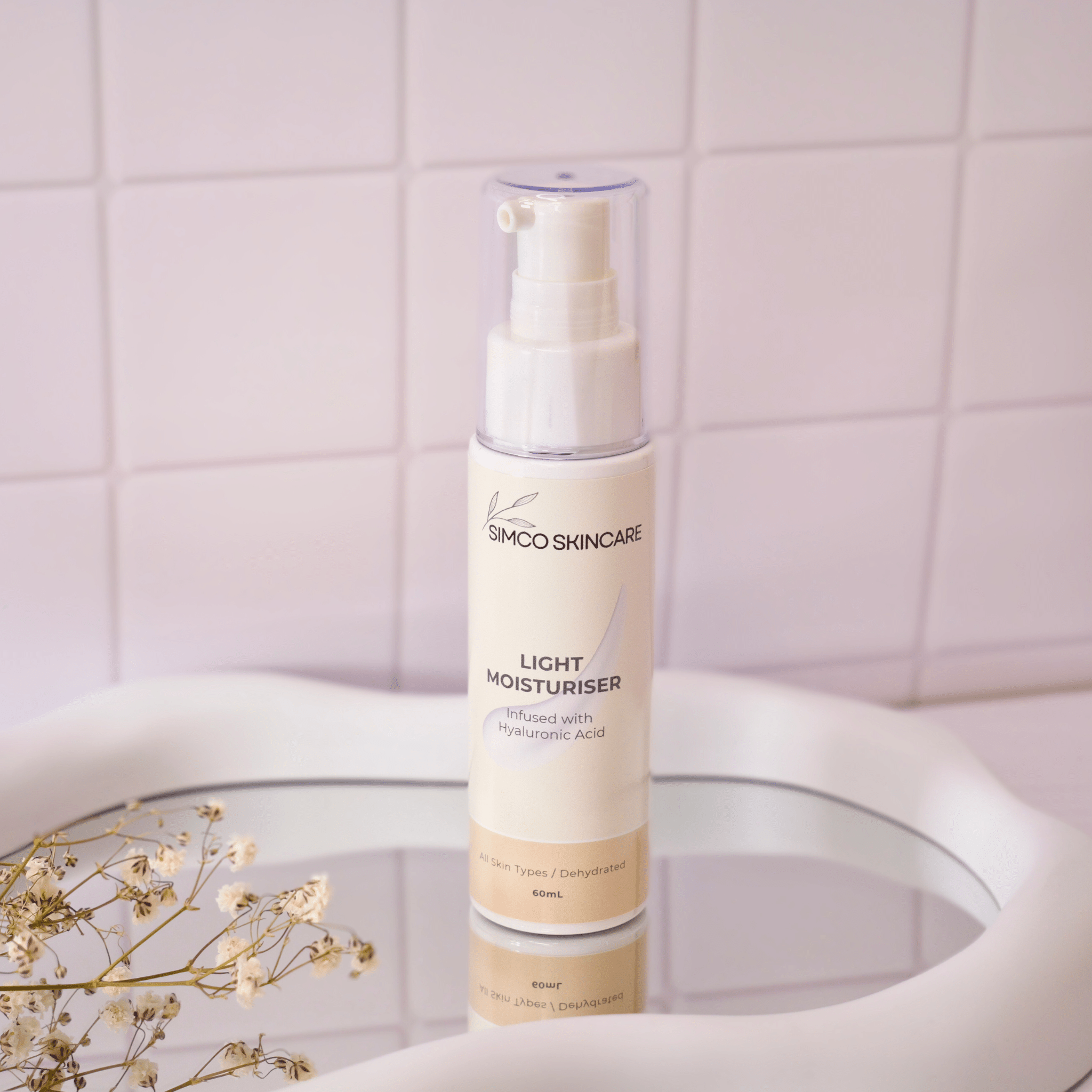 Light Moisturiser Infused with Hyaluronic Acid - SIMCO SKINCARE